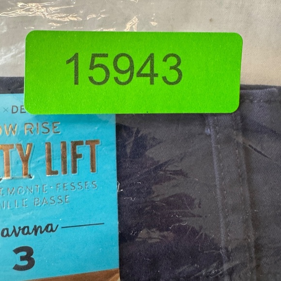 SWS Denim Co Women's NEW Havana Booty Lift Bermuda Shorts Low Rise Navy‎ 3 NWT - Picture 15 of 15